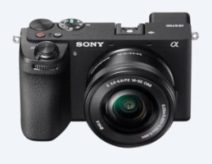 Sony A6700 + 16-50 mm OSS