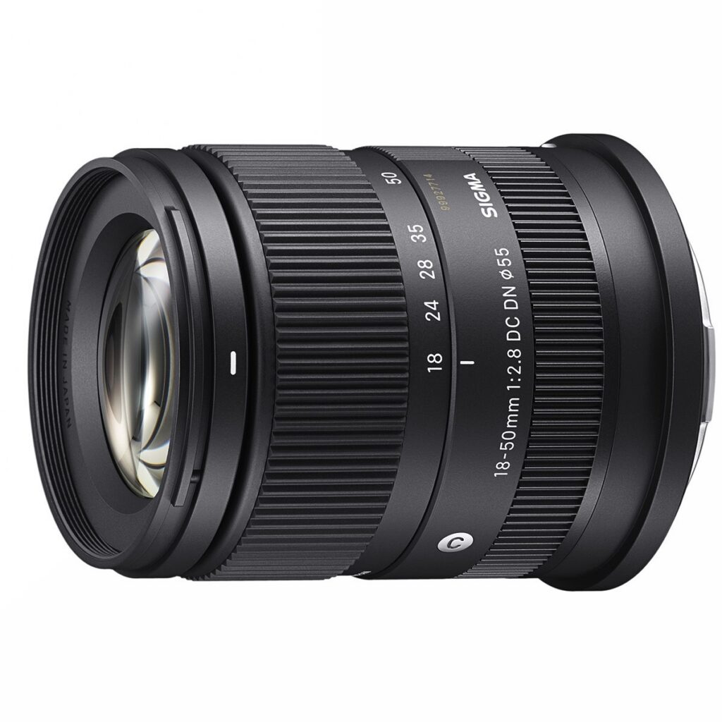 Sigma 18-50mm F/2.8 DC DN  Sony E
