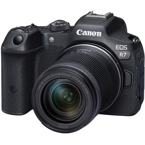 Canon Eos R7 + RF-S 18-150 mm F3.5-6.3 IS STM