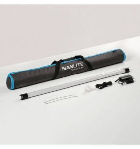 Nanlite PavoTube II 30C with battery