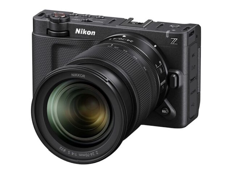 Nikon ZR + 24-70 mm F4 S