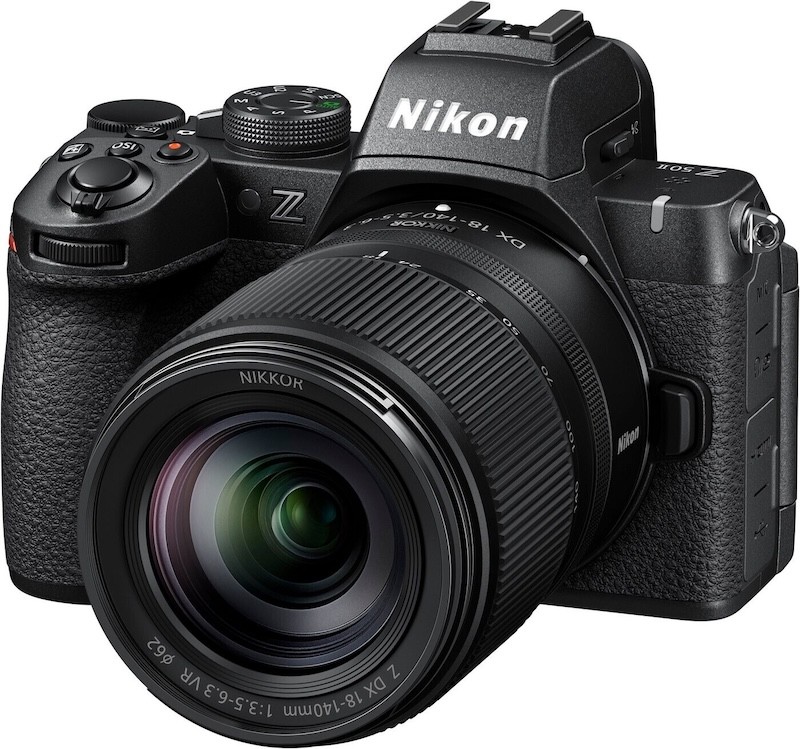 Nikon Z50 II + Z DX 18-140mm F3.5-6.3 VR
