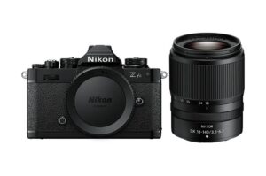 Nikon Z FC + 18-140 VR