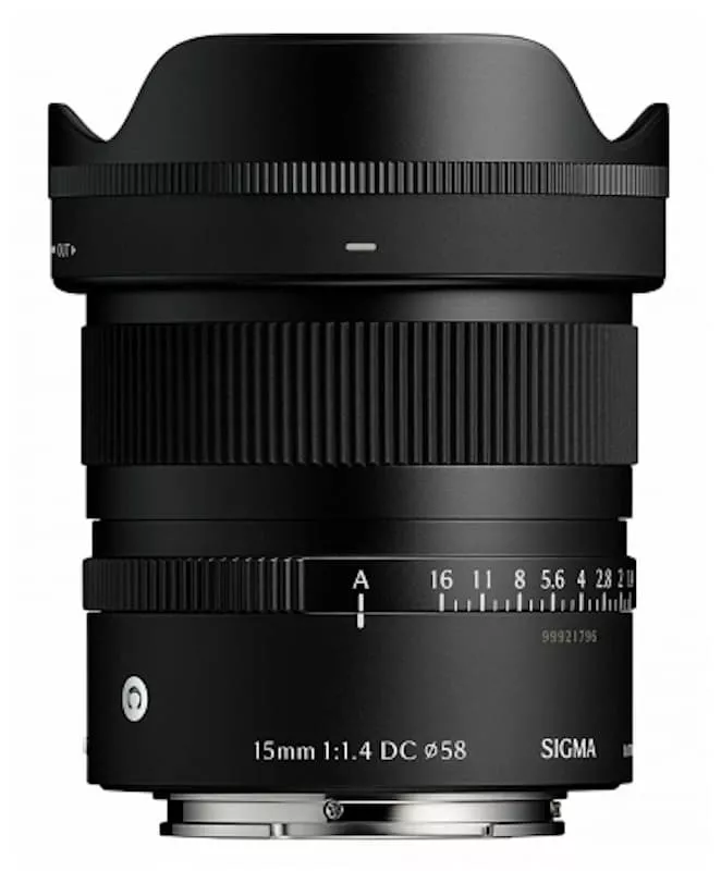 Sigma 15 mm F1.4 DC Contemporary Sony E