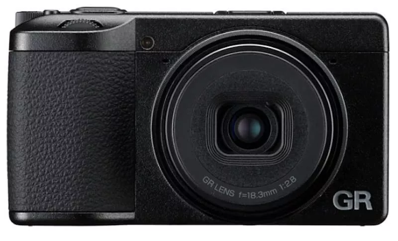 Ricoh GR IV HDF – câmara compacta